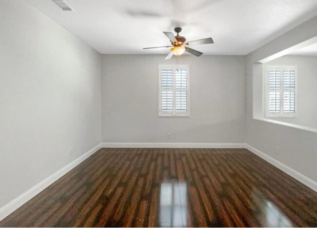 8261 Red Rock Dr in Sacramento, CA - Building Photo - Building Photo