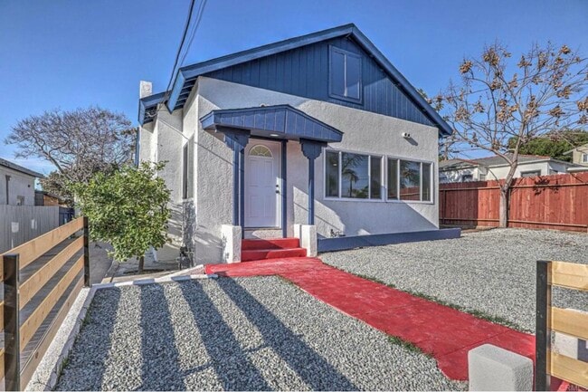 23 E 1st St, Unit A in National City, CA - Foto de edificio - Building Photo