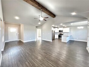 1756 Charismatic Dr in Prairie Grove, AR - Building Photo - Building Photo