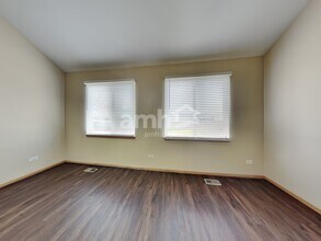 2816 Bloomfield Dr in Joliet, IL - Foto de edificio - Building Photo