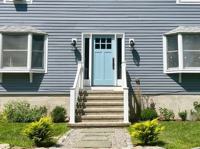 15 Old Witch Ct