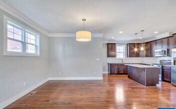 1458 Avon St in Charlottesville, VA - Building Photo - Building Photo