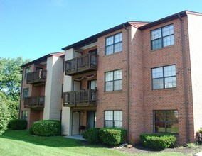 North Winchester Apartments in Winchester, VA - Building Photo - Building Photo