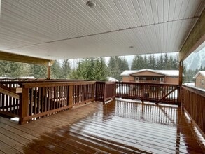 4401 Riverside Dr in Juneau, AK - Building Photo - Building Photo