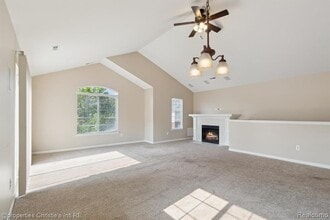 3314 Whitaker Dr in Melvindale, MI - Building Photo - Building Photo