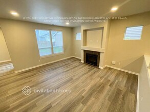 18533 97th Ave Ct E in Puyallup, WA - Building Photo - Building Photo