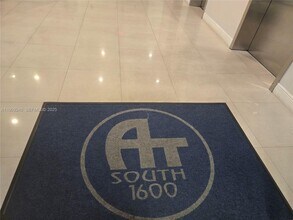 1600 S Ocean Dr in Hollywood, FL - Foto de edificio - Building Photo