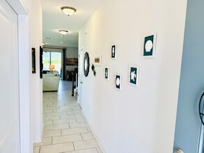 128 Nighthawk Ln in Palm Coast, FL - Building Photo - Building Photo