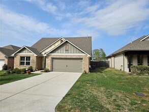139 Abner Ln in Montgomery, TX - Building Photo - Building Photo