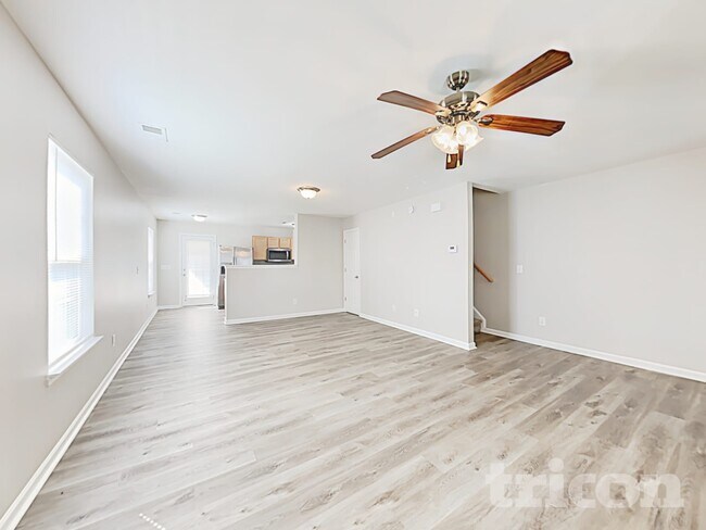 1152 Rabon Pond Dr in Columbia, SC - Foto de edificio - Building Photo