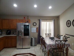 2674 Willow Glen Cir in Kissimmee, FL - Foto de edificio - Building Photo