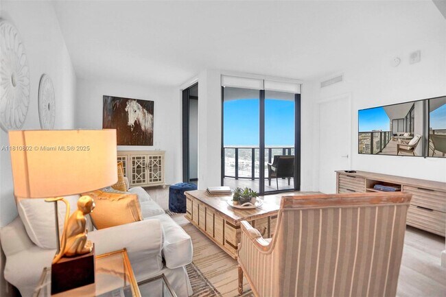 property at 121 NE 34th St