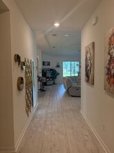 10381 Honeysuckle Vine Cir in Riverview, FL - Foto de edificio - Building Photo