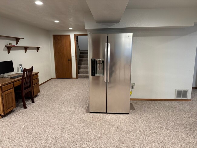 8001 E Gunning Dr in Spokane, WA - Building Photo - Building Photo