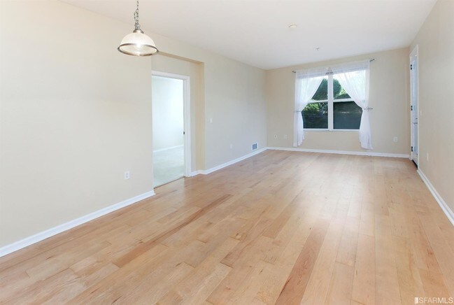 401 Crescent Ct-Unit -4104 in San Francisco, CA - Building Photo - Building Photo