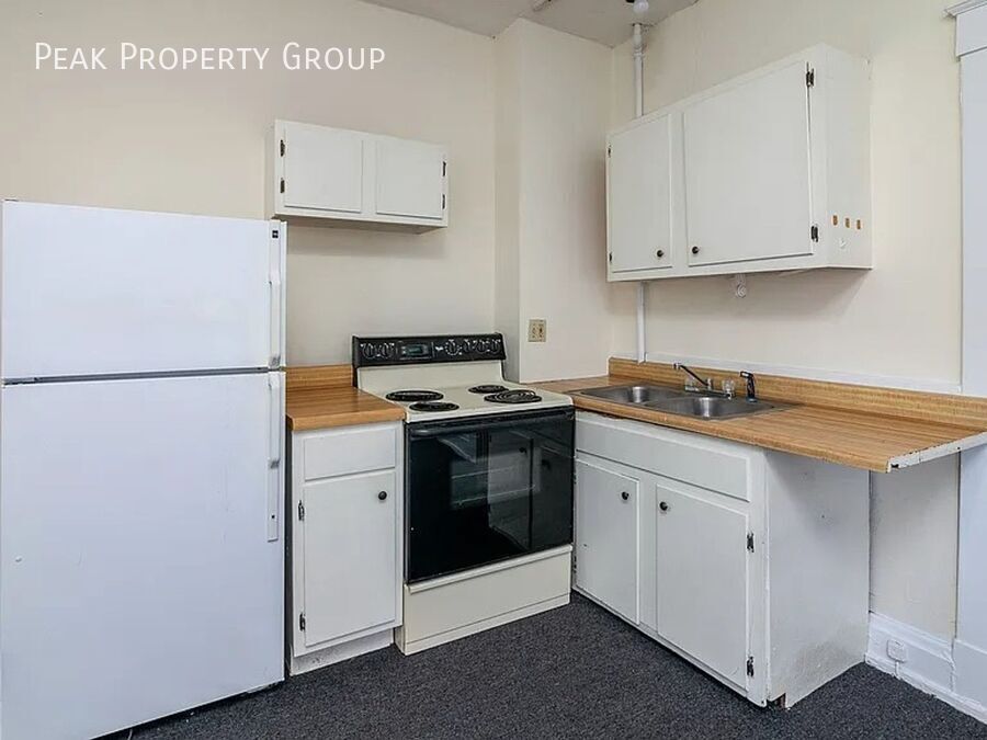 2318 Chickasaw St in Cincinnati, OH - Building Photo