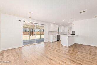1809 E Concorda Dr in Tempe, AZ - Building Photo - Building Photo