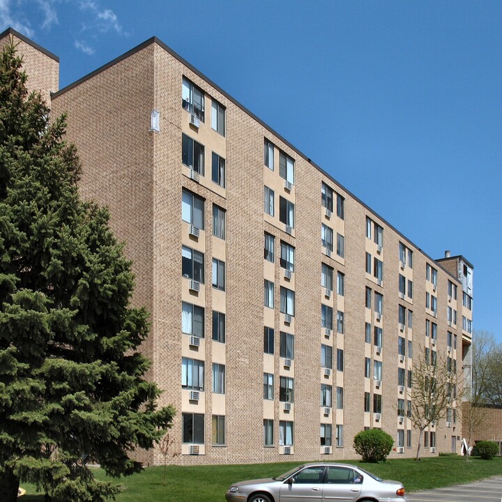 Northgate Plaza in Rochester, MN - Building Photo