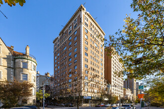 37 Riverside Dr in New York, NY - Building Photo - Primary Photo