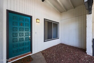 601 W Coral Gables Dr in Phoenix, AZ - Building Photo - Building Photo