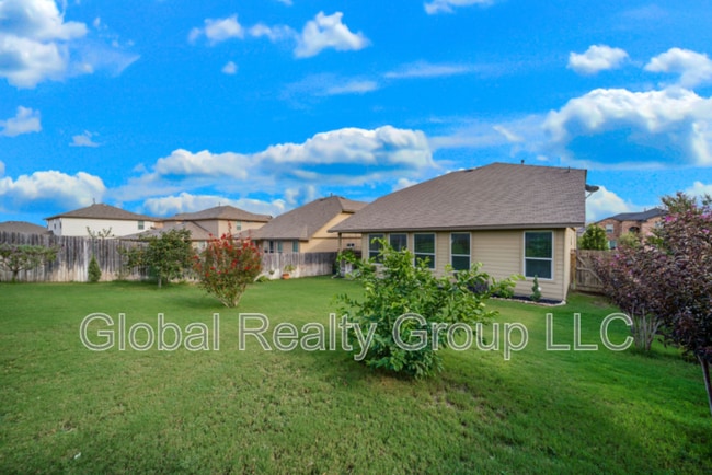 717 Smooth Wine in Cibolo, TX - Building Photo - Building Photo
