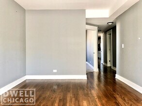 4208 W Thomas St in Chicago, IL - Foto de edificio - Building Photo