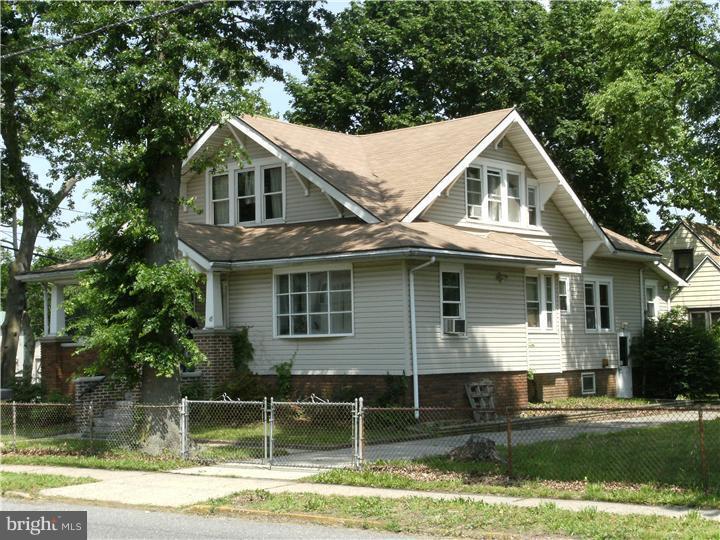 229 Nicholson Rd in Gloucester City, NJ - Building Photo