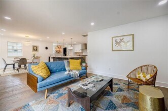 2749 Memorial Dr SE in Atlanta, GA - Building Photo - Building Photo