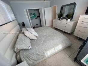 350 75th St in Miami Beach, FL - Building Photo - Building Photo