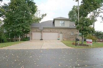 27 Carriage Hill in Madison, AL - Building Photo - Building Photo
