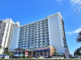 19201 Collins Ave in Sunny Isles Beach, FL - Building Photo