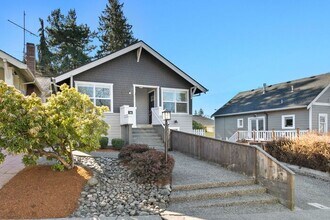 4321 SW Dawson St in Seattle, WA - Building Photo - Building Photo
