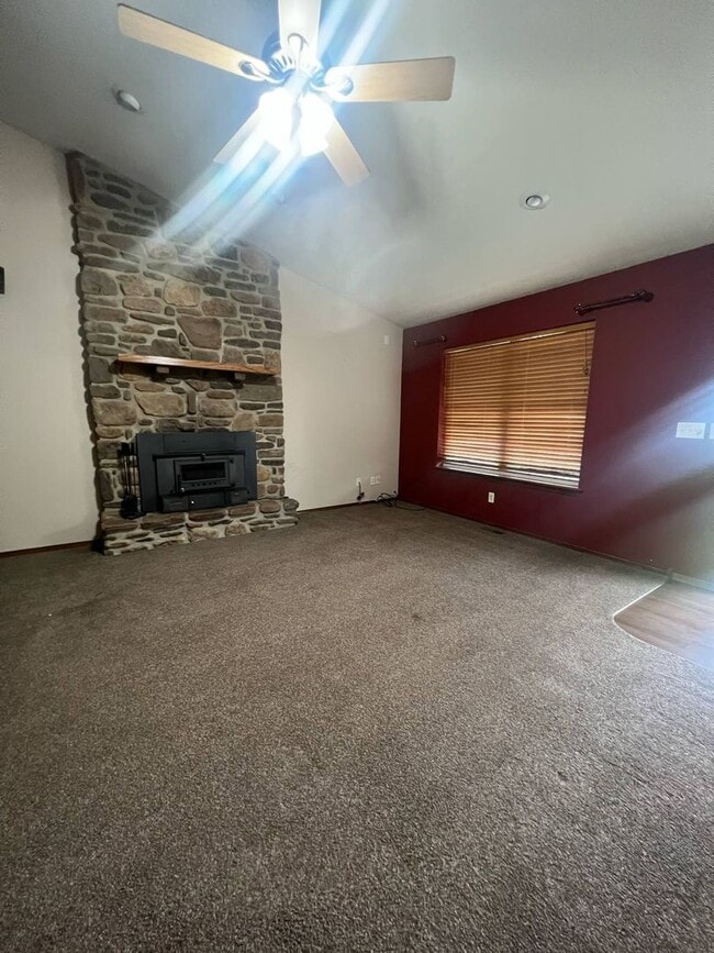 9510 CL- 93 in Carthage, MO - Building Photo - Building Photo