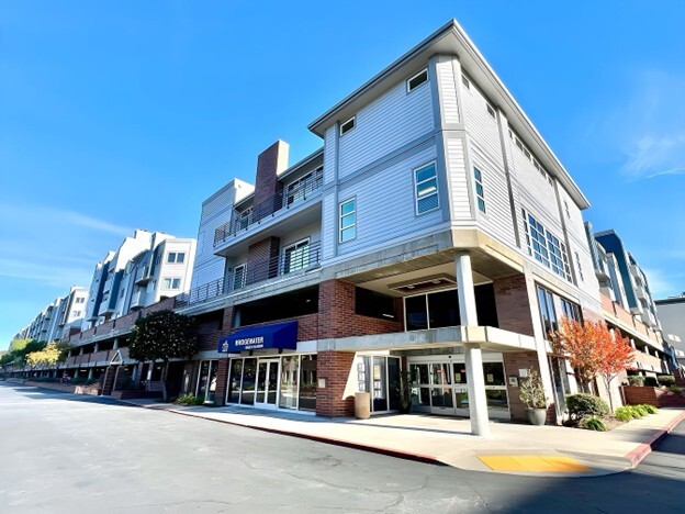 6400 Christie Ave, Unit #5321 in Emeryville, CA - Building Photo - Building Photo