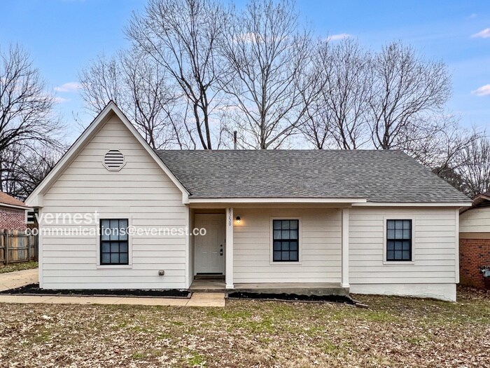 8350 Greenbrook Pkwy in Southaven, MS - Building Photo
