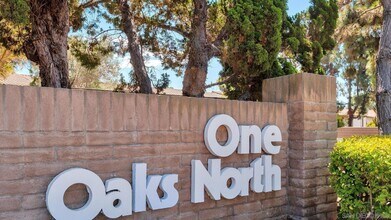 12515 Oaks N Dr in San Diego, CA - Building Photo - Building Photo