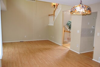 6649 Quail Run Cir, Unit 6649 in Westland, MI - Building Photo - Building Photo