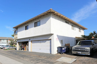 7162 Heil Ave in Huntington Beach, CA - Building Photo - Building Photo