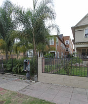 819 Beacon Ave in Los Angeles, CA - Foto de edificio - Building Photo