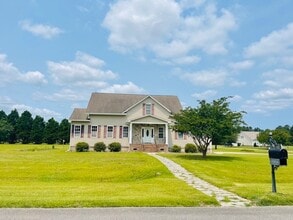 116 Spinnaker Ln in Havelock, NC - Building Photo - Building Photo