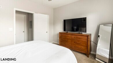 9835 Fredericksburg Rd, Unit 634 in San Antonio, TX - Building Photo - Building Photo