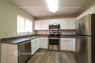 3310 N 84th Dr in Phoenix, AZ - Building Photo - Building Photo