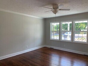 1420 Central Dr in Southern Pines, NC - Foto de edificio - Building Photo