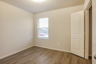 21502 Kimro Ln in Houston, TX - Foto de edificio - Building Photo