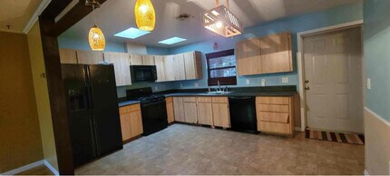 2214 Avenue A NW in Winter Haven, FL - Building Photo - Building Photo