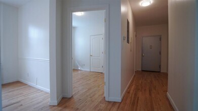 174 Beechwood Ave in Mount Vernon, NY - Building Photo - Building Photo