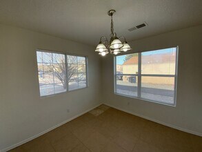 10372 Vendaval Ave NW in Albuquerque, NM - Building Photo - Building Photo