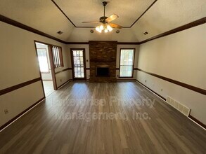 5429 Craigmont Dr in Bartlett, TN - Building Photo - Building Photo