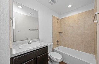 21170 Alder Oaks Dr in New Caney, TX - Building Photo