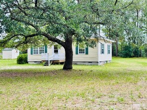 3660 Old Maco Rd NE in Leland, NC - Building Photo - Building Photo